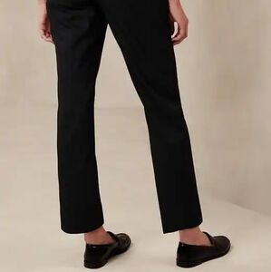 Banana Republic Black Straight Leg Women's Pants